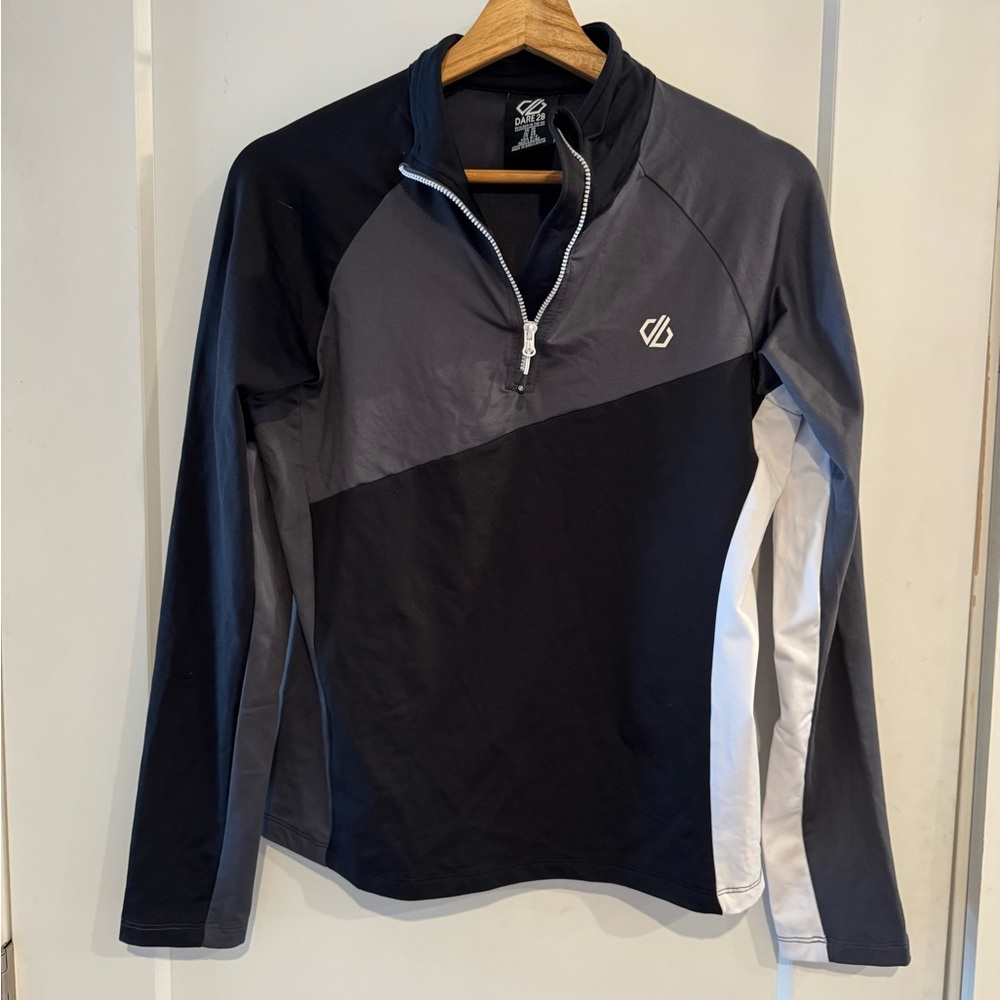 Women’s zip up thermal ski shirt